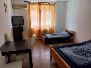 Mynd úr myndasafni af Hotel Duga í Novi Sad