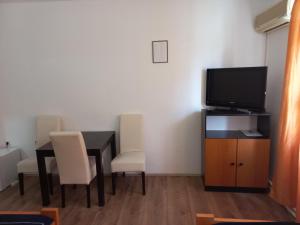 Mynd úr myndasafni af Hotel Duga í Novi Sad