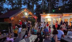 Επισκέπτες που μένουν στο Marvilla