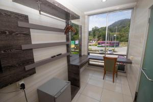 Nespecifikovaný výhled na hory nebo výhled na hory při pohledu z hotelu + 8 fotografií