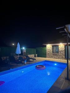 Basen w obiekcie Adrasan Siderya kuzey villa lub w pobliżu