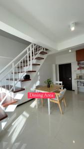 Foto sihtkohas Pusok asuva majutusasutuse Travellers Suite Room L galeriist
