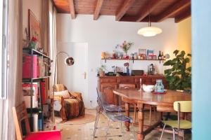 Fotografie z fotogalerie ubytování MAISON DE CAMPAGNE - Calme & Confort - Jardin Barbecue - Parking et Wifi Gratuit - ESPACE ET DETENTE - Idéal FAMILLE v destinaci Saint-Saturnin-du-Bois