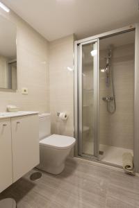 A bathroom at PR La Paz