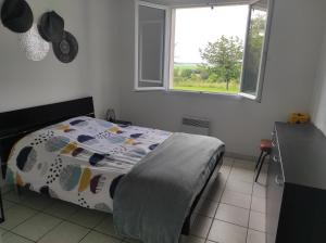 Postel nebo postele na pokoji v ubytování Chez AUBE Maison à la campagne 2-6 pers 3 chambres