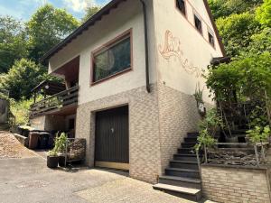 Bygningen som feriehuset ligger i