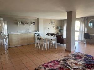 Kuchyň nebo kuchyňský kout v ubytování Loft Montepino