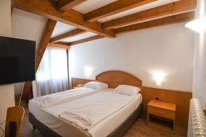Postel nebo postele na pokoji v ubytování Hotel El Laresh