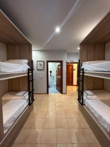 Hotel Branka客房内的一张或多张床位