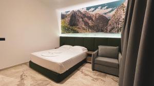 Nespecifikovaný výhled na hory nebo výhled na hory při pohledu z hotelu