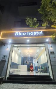 Fotografie z fotogalerie ubytování Nhà nghỉ Rico v destinaci Rach Gia