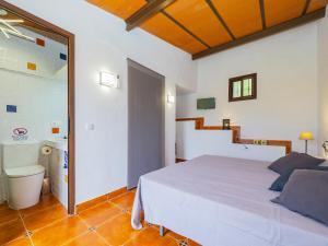 Postel nebo postele na pokoji v ubytování Cubo's Casita Rural Haro
