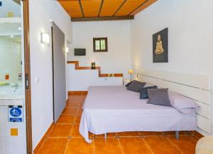 Postel nebo postele na pokoji v ubytování Cubo's Casita Rural Haro