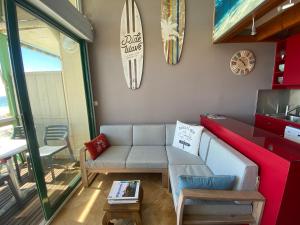 Χώρος καθιστικού στο Charmant appartement vue océan 6p