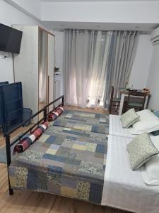 Postel nebo postele na pokoji v ubytování A&A Rooms