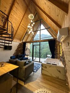 Posezení v ubytování Walnut Bungalow