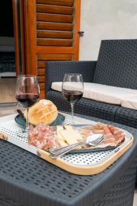 Nápoje v ubytování B&B La Piana + 20 fotografií