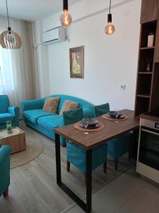 Posezení v ubytování Jagodina Apartman Nastasija- gleda na Aqva park