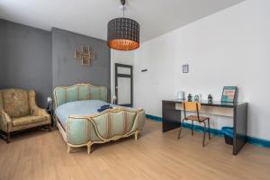 Posezení v ubytování Douai house