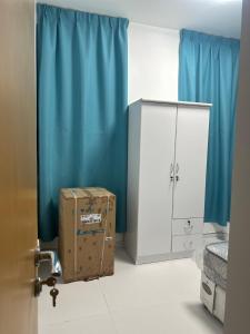Ένα ή περισσότερα κρεβάτια σε δωμάτιο στο Hostel 08 k h For men only