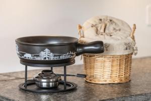 Afbeelding uit fotogalerij van Chesa-strimer - Veranda in La Punt-Chamues-ch