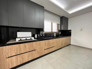 Η κουζίνα ή μικρή κουζίνα στο Casa Del Mela Villa