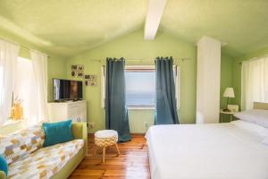 Postel nebo postele na pokoji v ubytování Holiday Home Dalmatinska Kuća