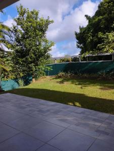 Piscina di Charmant logement situé à la campagne avec Spa o nelle vicinanze