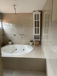 Foto de Oga Guasu casa con piscina exclusiva