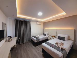 Photo de la galerie de l'établissement Kurnia perdana Hotel, à Lampung 13 autres photos