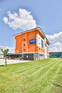 Budova, kde se hotel nachází