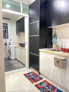 Η κουζίνα ή μικρή κουζίνα στο AGH-Medini Signature童趣缤纷-3分钟乐高乐园-儿童游戏角落-儿童亲善-9pax