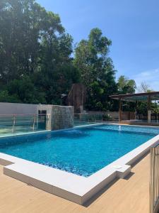Kolam renang di atau dekat dengan BB Durio Chalet