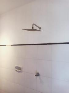 Ένα μπάνιο στο Fishermen's Guesthouse +37 φωτογραφίες