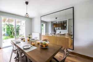 Køkken eller tekøkken på Villa Andrina a Ares Bassin Arcachon