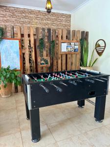 Biliár nebo kulečník v ubytování Mahali Zanzibar