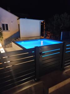 Bazén v ubytování Beachfront House Ivana with Pool - renovated 2025 nebo v jeho okolí
