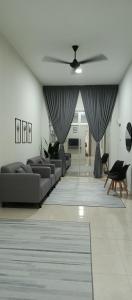 Fotografie z fotogalerie ubytování Sofia's Homestay - For MusLiiM v destinaci Kuantan