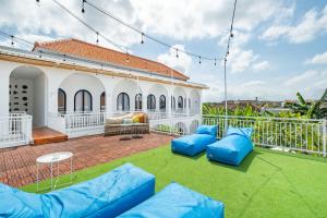 Χώρος καθιστικού στο Cove Ume Nerus Residences & Villa