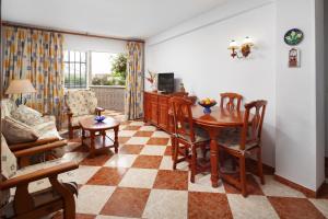 Μια τηλεόραση ή/και κέντρο ψυχαγωγίας στο Los Rubios Playa