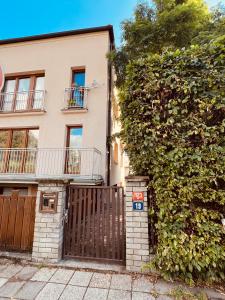 Budova, kde se apartmán nachází