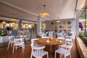 Restaurace v ubytování Sunny Makarska by Valamar