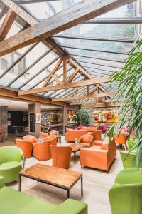 Posezení v ubytování Hotel Princesa Parc + 37 fotografií