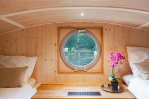 Hausboot vom Feinsten的休息区
