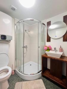 Foto dalla galleria di Balabani Local Stay a Podgorica Altre 37 foto