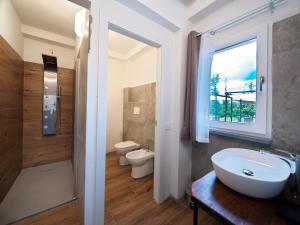 Koupelna v ubytování Agriturismo Zè del Pino