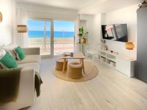 A television and/or entertainment centre at CS7 Kaleria Suites