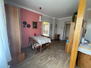 Foto sihtkohas Česká Skalice asuva majutusasutuse apartman pro 4 osoby galeriist