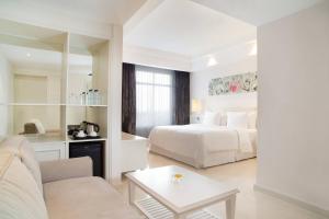 Postelja oz. postelje v sobi nastanitve Four Points by Sheraton Bandung