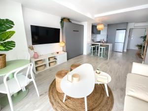 A television and/or entertainment centre at CS7 Kaleria Suites